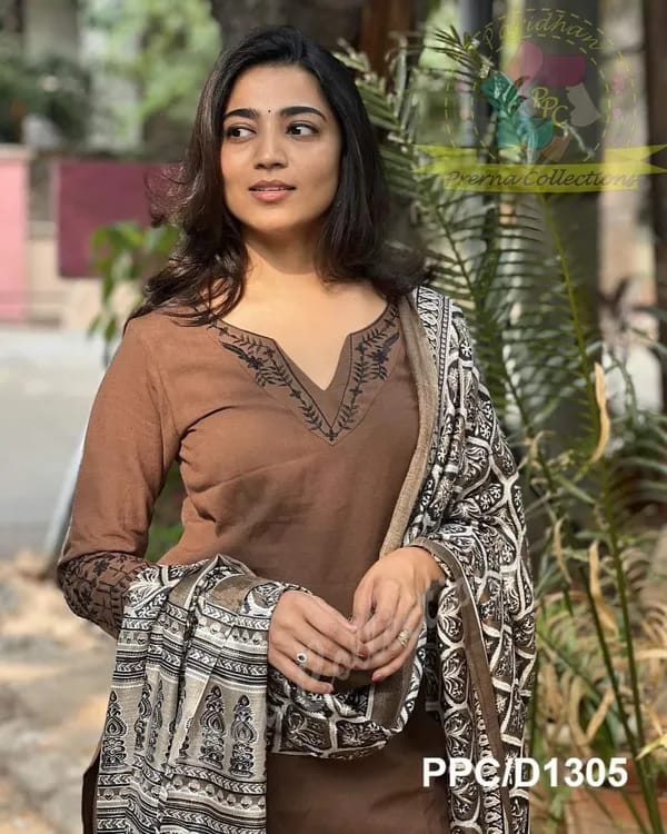 Khadi Cotton kurti & Khadi Cotton Pants with Kantha Embroider
